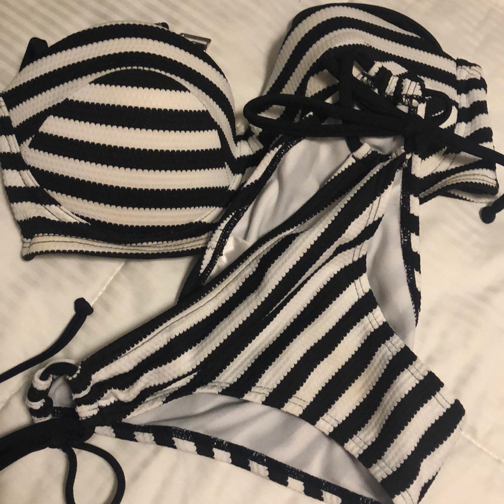 Black and white bikini